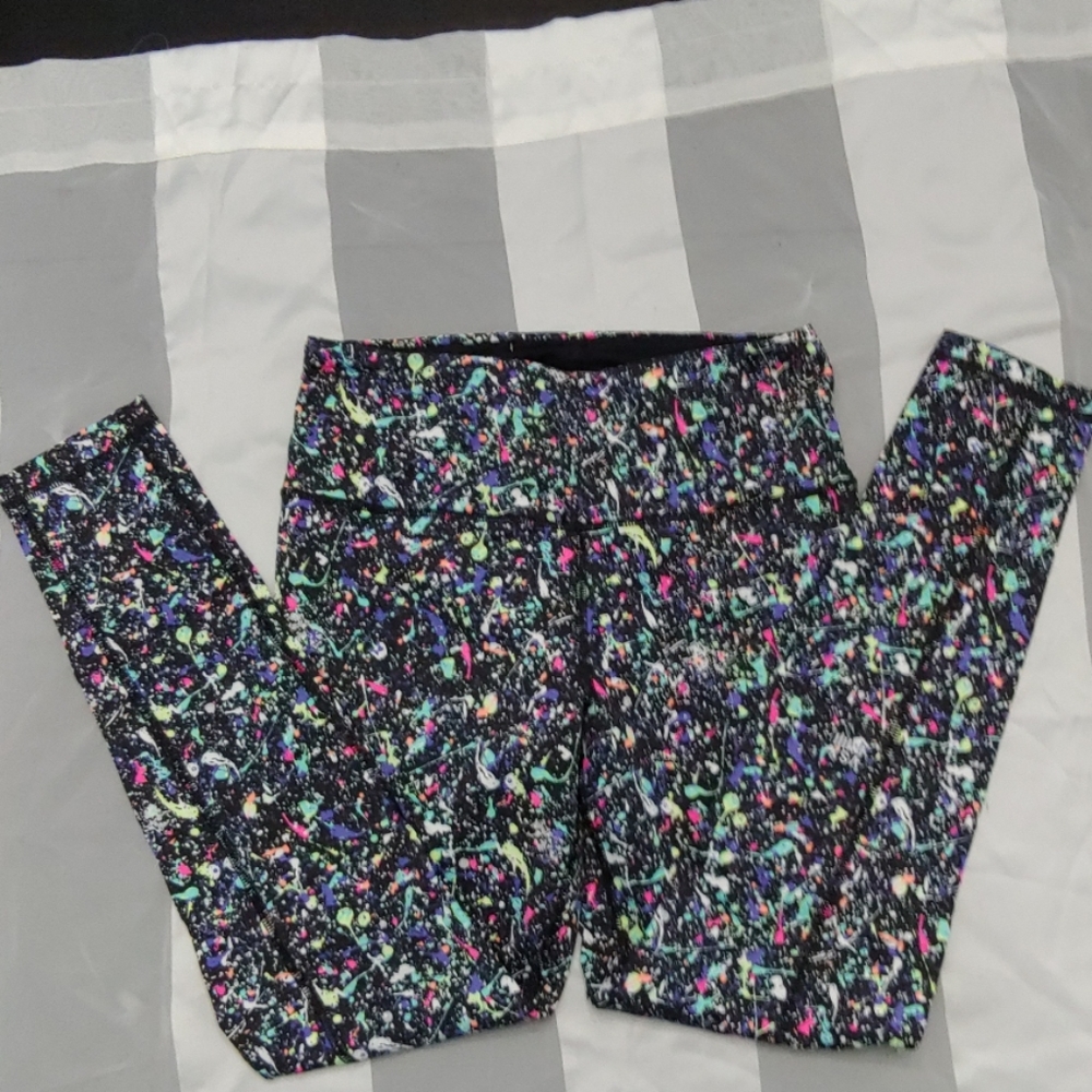 VSX Knockout Tight. Glow in the dark size small